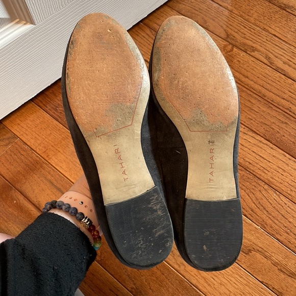 Dark gray suede Tahari flat - Picture 3 of 8